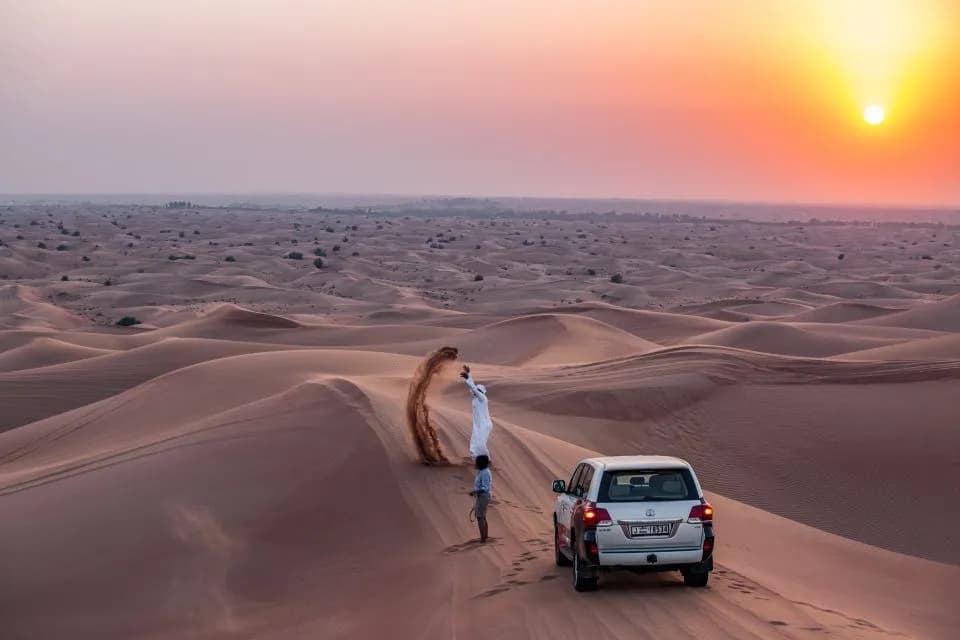 Dubai Sunset Desert Safari With BBQ Dinner - Image 8